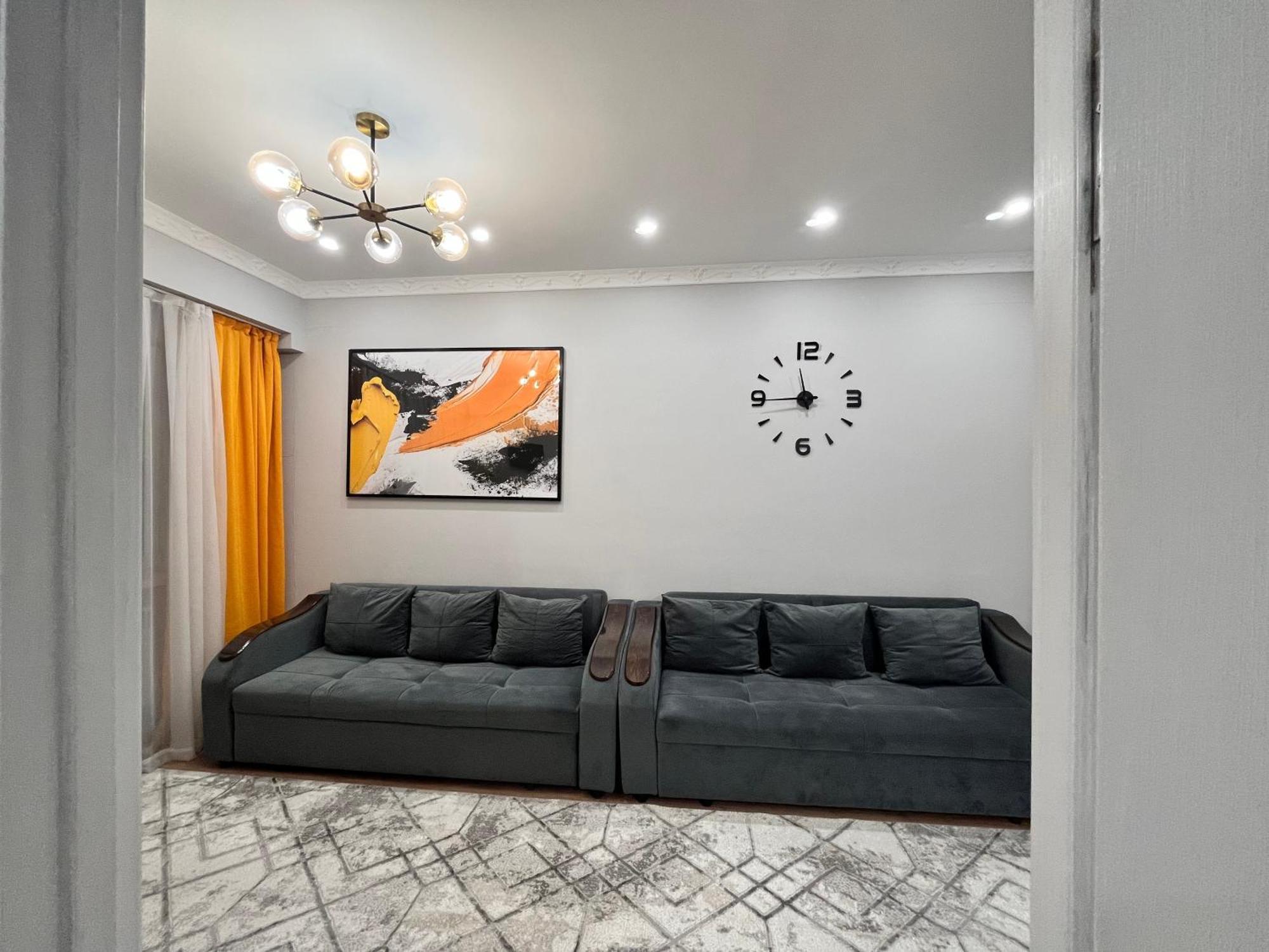 Apartament 2-Х Комнатная В Золотом Квадрате Ałma Ata Zewnętrze zdjęcie